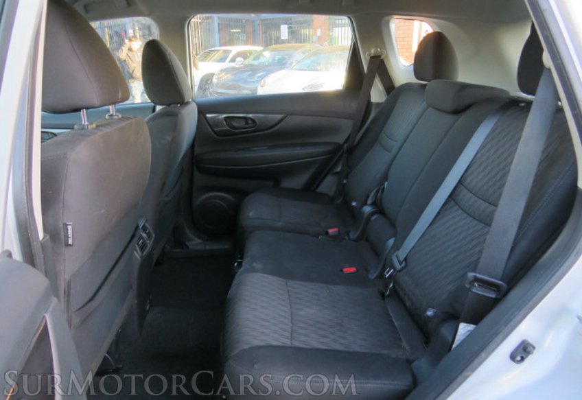 2020 Nissan Rogue - Image 26