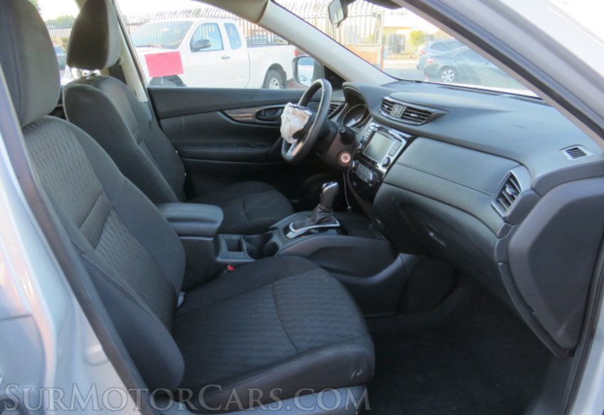 2020 Nissan Rogue - Image 22