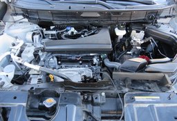 2020 Nissan Rogue - Image 41