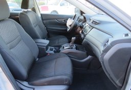 2020 Nissan Rogue - Image 23