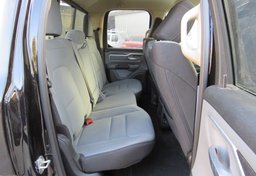 2020 Ram 1500 - Image 32