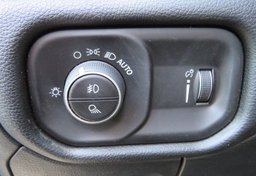 2020 Ram 1500 - Image 42