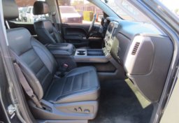 2017 GMC Sierra 1500 - Image 25