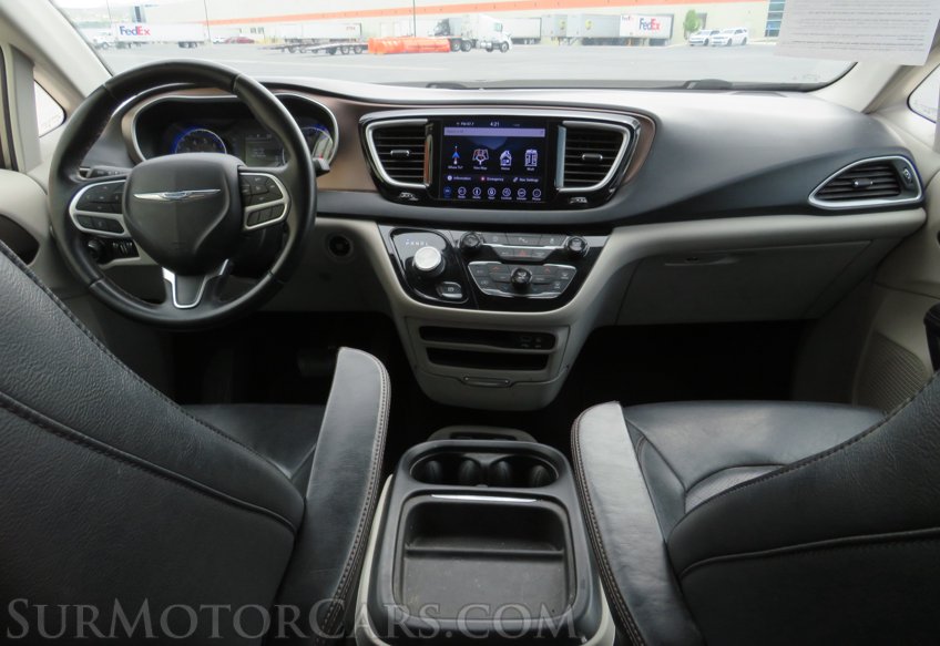 2018 Chrysler Pacifica - Image 33