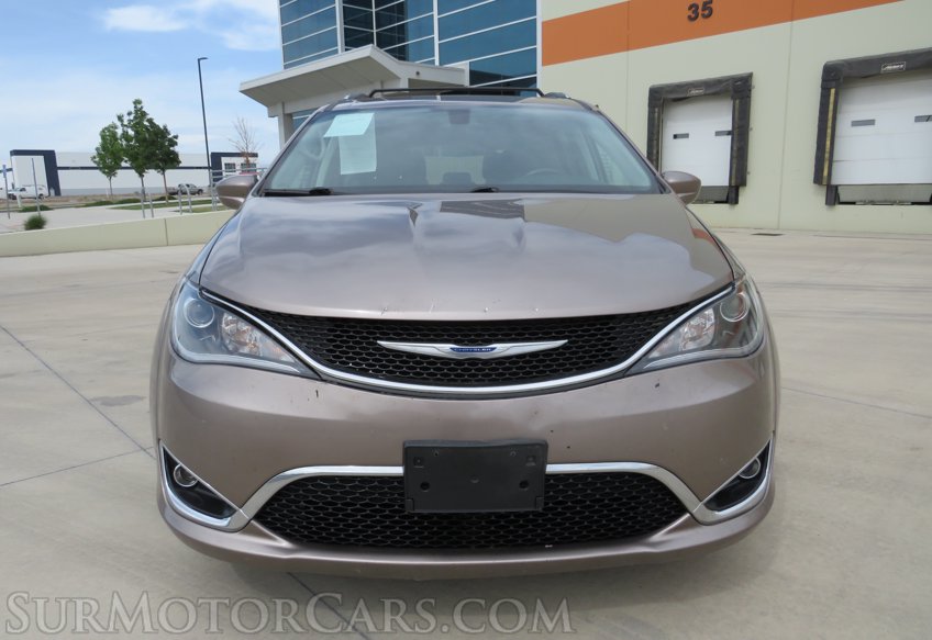 2018 Chrysler Pacifica - Image 13