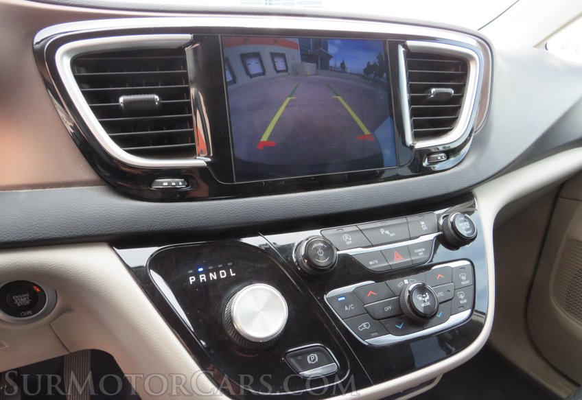 2018 Chrysler Pacifica - Image 54