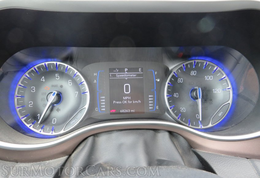 2018 Chrysler Pacifica - Image 49