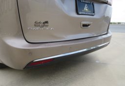 2018 Chrysler Pacifica - Image 27