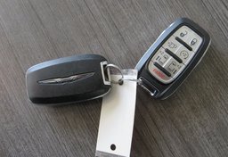 2018 Chrysler Pacifica - Image 58