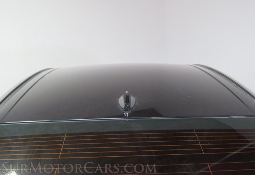 2021 Toyota Camry Hybrid - Image 13