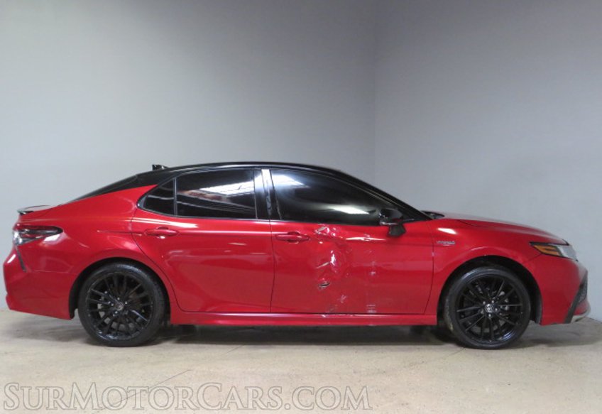 2021 Toyota Camry Hybrid - Image 6