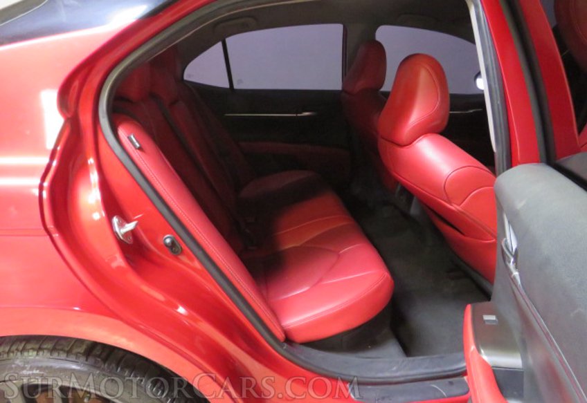 2021 Toyota Camry Hybrid - Image 22