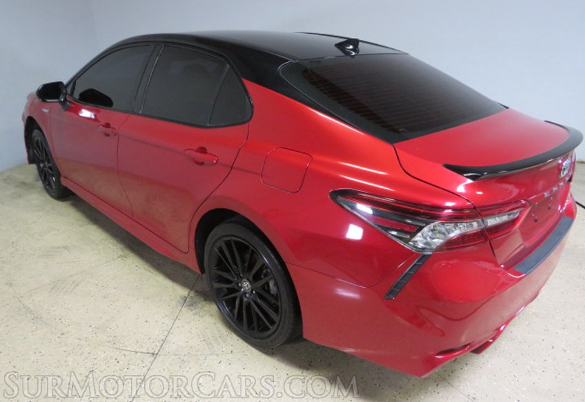 2021 Toyota Camry Hybrid - Image 7