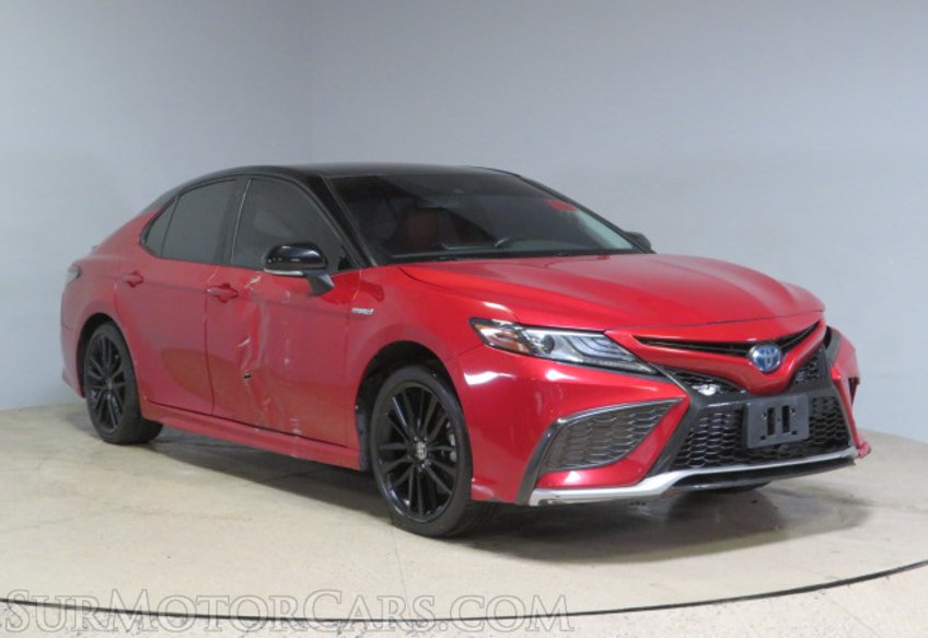 2021 Toyota Camry Hybrid - Image 3