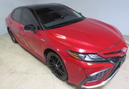 2021 Toyota Camry Hybrid - Image 1