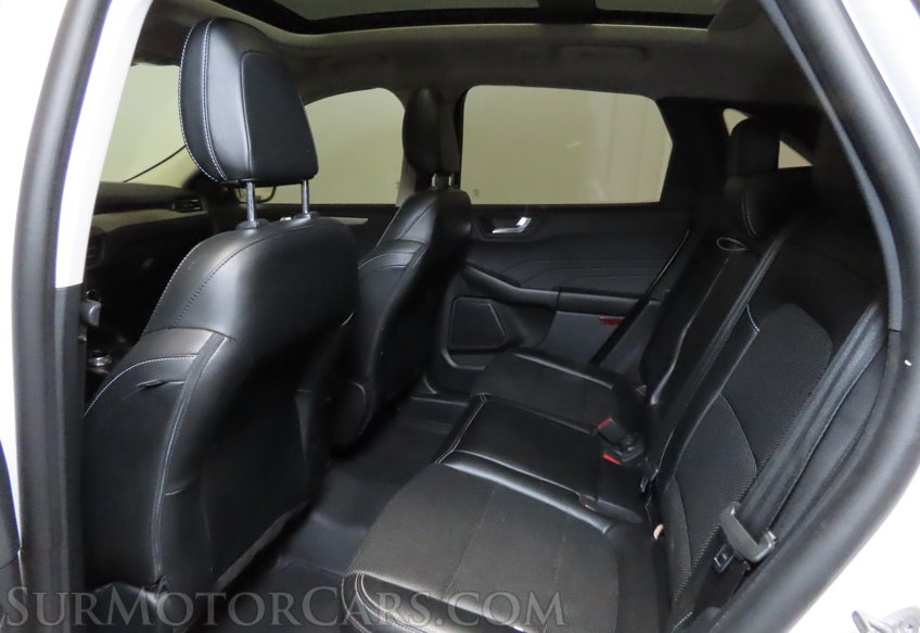 2022 Ford Escape - Image 28