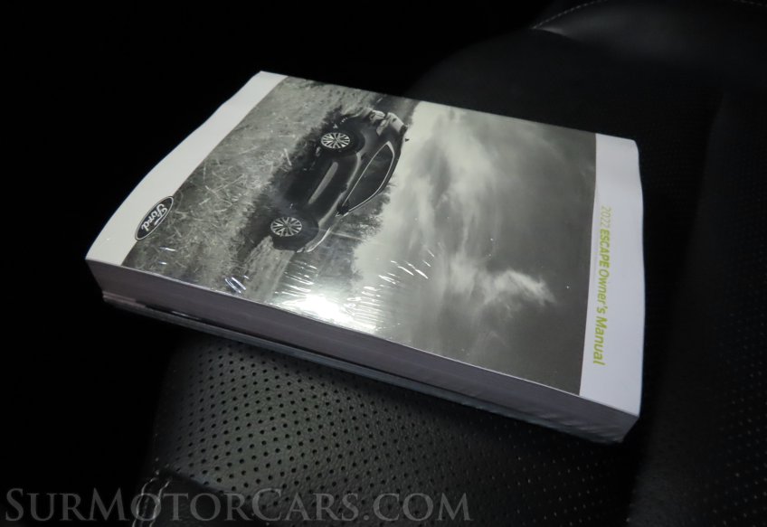 2022 Ford Escape - Image 30