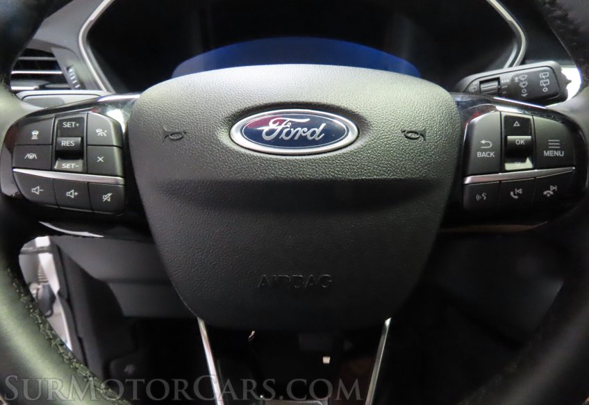 2022 Ford Escape - Image 39