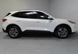 2022 Ford Escape - Image 10