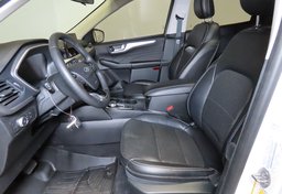 2022 Ford Escape - Image 24