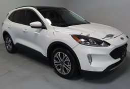 2022 Ford Escape - Image 4