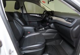 2022 Ford Escape - Image 18