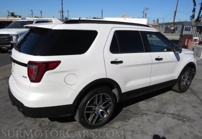 2017 Ford Explorer - Image 5