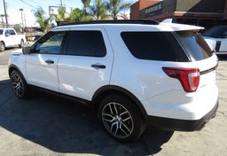 2017 Ford Explorer - Image 6