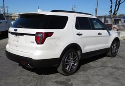 2017 Ford Explorer - Image 7