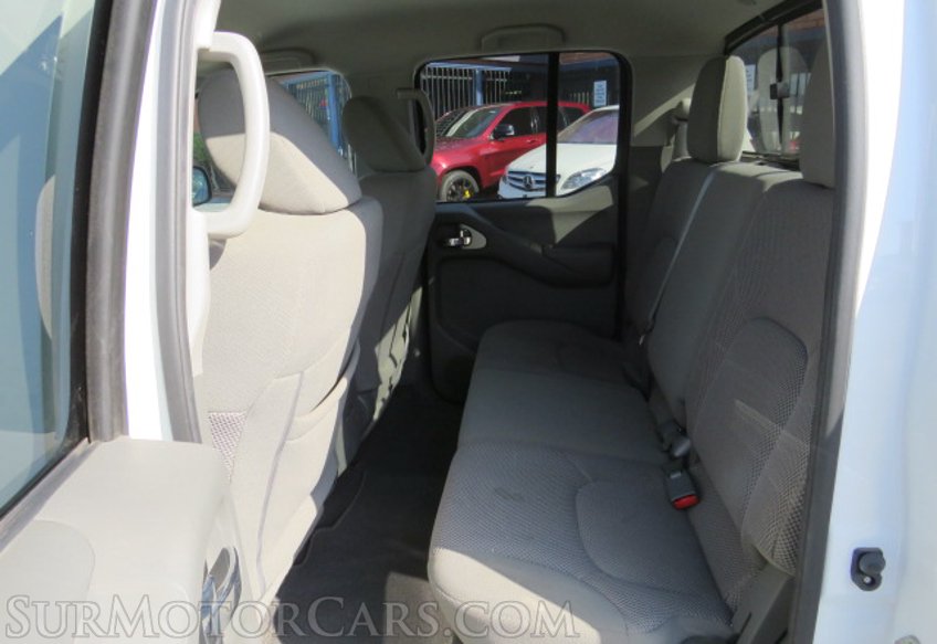 2019 Nissan Frontier - Image 31