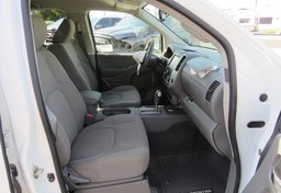 2019 Nissan Frontier - Image 24