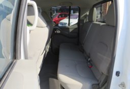 2019 Nissan Frontier - Image 29