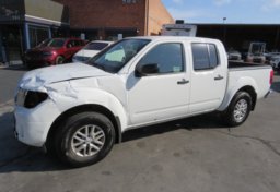 2019 Nissan Frontier - Image 2