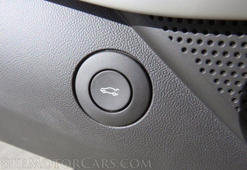 2017 Chevrolet Camaro - Image 29