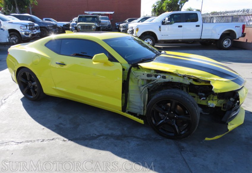 2017 Chevrolet Camaro - Image 4