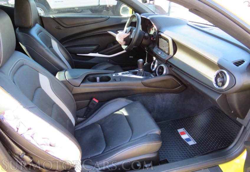 2017 Chevrolet Camaro - Image 23
