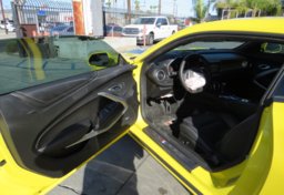 2017 Chevrolet Camaro - Image 18