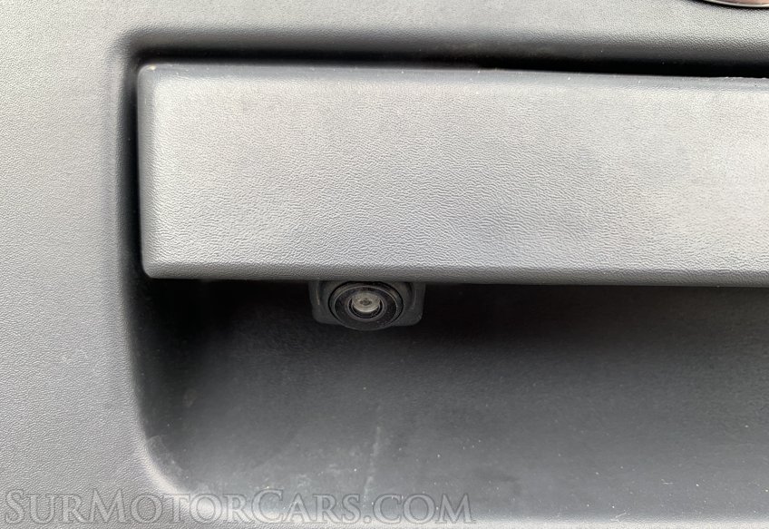 2019 Nissan Frontier - Image 16