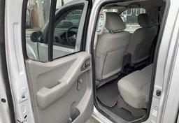 2019 Nissan Frontier - Image 20