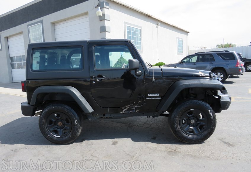 2018 Jeep Wrangler JK - Image 10