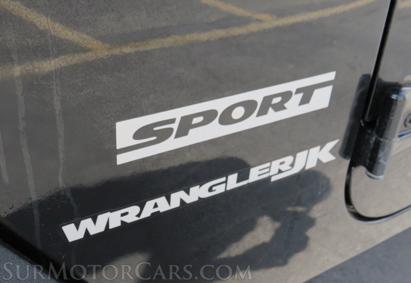 2018 Jeep Wrangler JK - Image 16