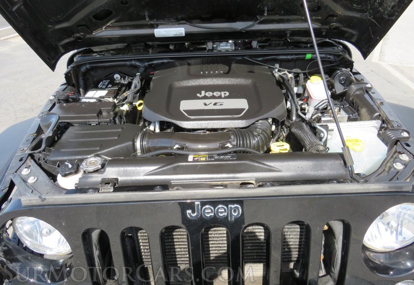 2018 Jeep Wrangler JK - Image 40