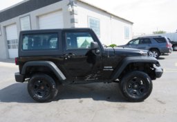 2018 Jeep Wrangler JK - Image 10