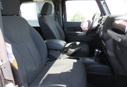 2018 Jeep Wrangler JK - Image 20