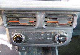 2022 Ford Maverick - Image 36