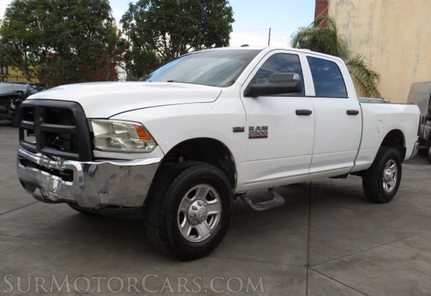 2016 Ram 2500 - Image 5