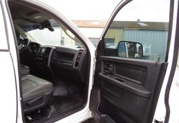 2016 Ram 2500 - Image 9