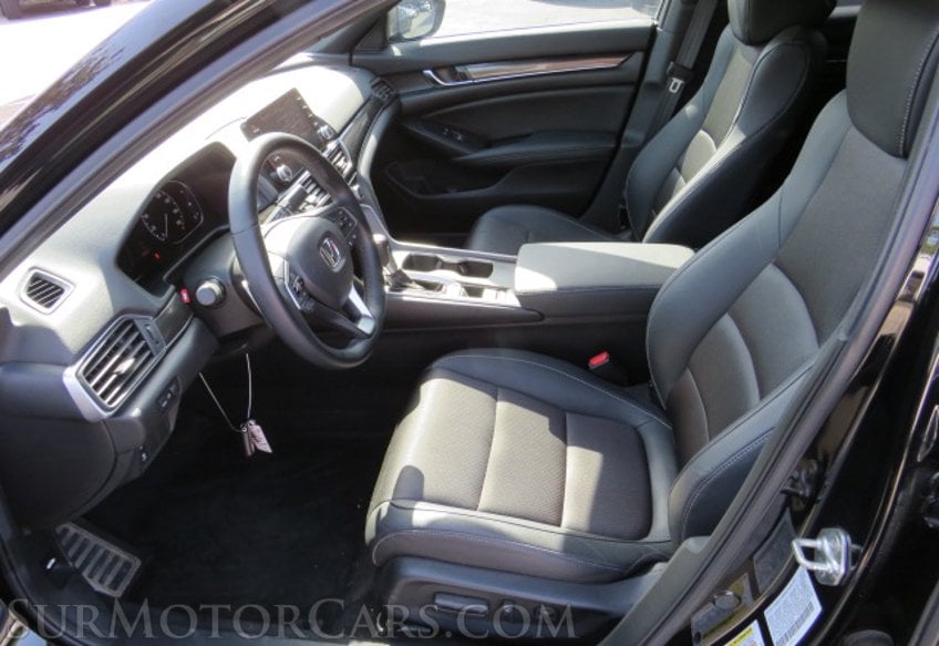 2019 Honda Accord Sedan - Image 24