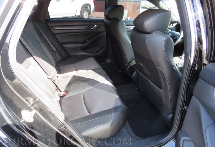 2019 Honda Accord Sedan - Image 29