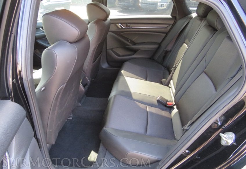 2019 Honda Accord Sedan - Image 28